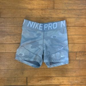 NIKE PRO SPANDEX